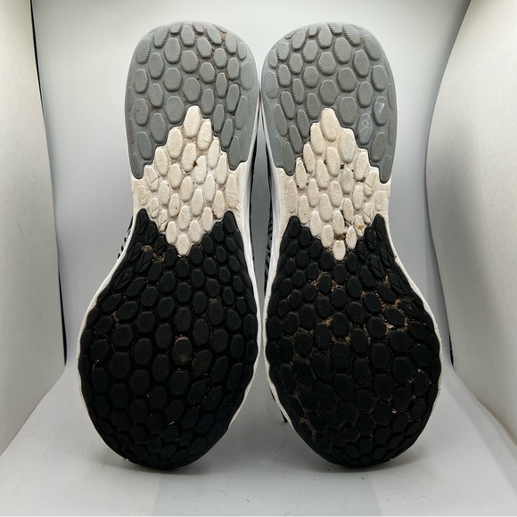 New Balance Sz 13 Fresh Foam Tempo Running Shoes Black Gray White Men - Picture 5 of 8